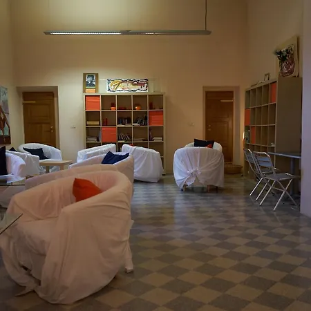 Magnolfi Nuovo Hostel Prato (Prato)